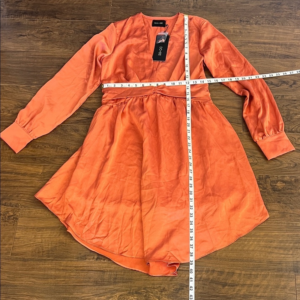 NWT DO+BE Elegant Orange Long Sleeve Dress - Picture 3 of 12